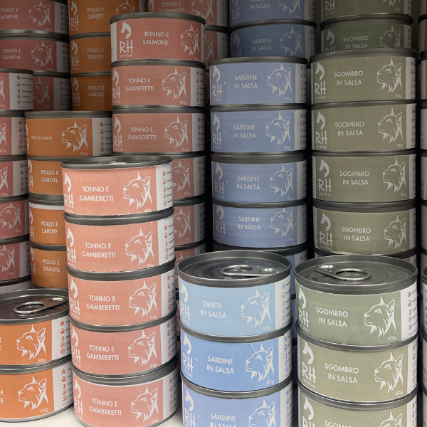 Cibo umido al naturale per gatti